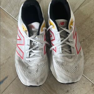 New Balance White and Red Athletic Shoes with Cushioned Midsole